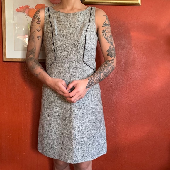 LIKENew White House Black Market Gray Casual Dress - Picture 14 of 14